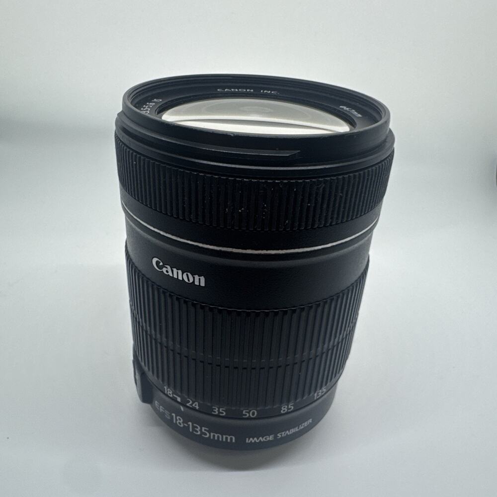 Canon EF-S 18-135mm f/3.5-5.6 IS Lens - Tested Working Great Condition
